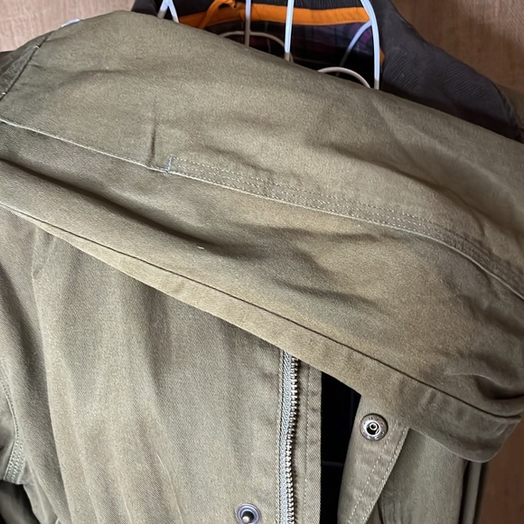 Field Jacket - Picture 11 of 15